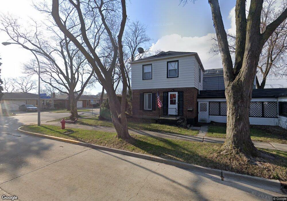 614 Suffolk Ave, Westchester, IL 60154 - photo 1