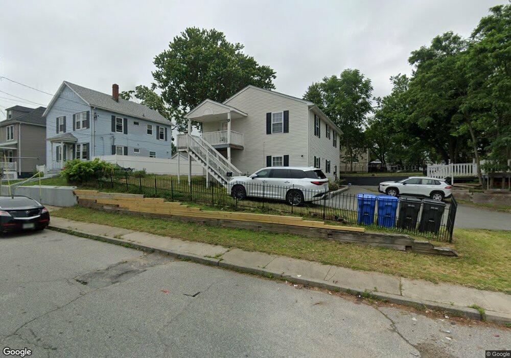 30 Oneida St unit 2, Cranston, RI 02920 - photo 1