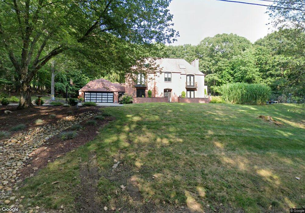 37 Butternut Dr, Norwich, CT 06360 - photo 1