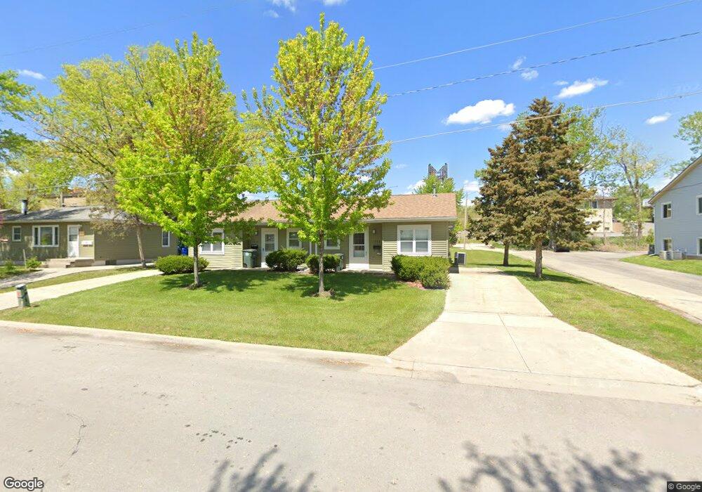 1772 Flower St unit 1774, Waterloo, IA 50701 - photo 1