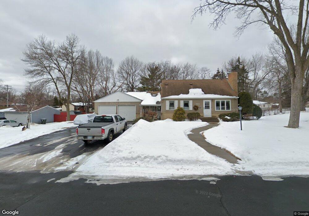 8936 Bryant Ave S, Bloomington, MN 55420 - photo 1