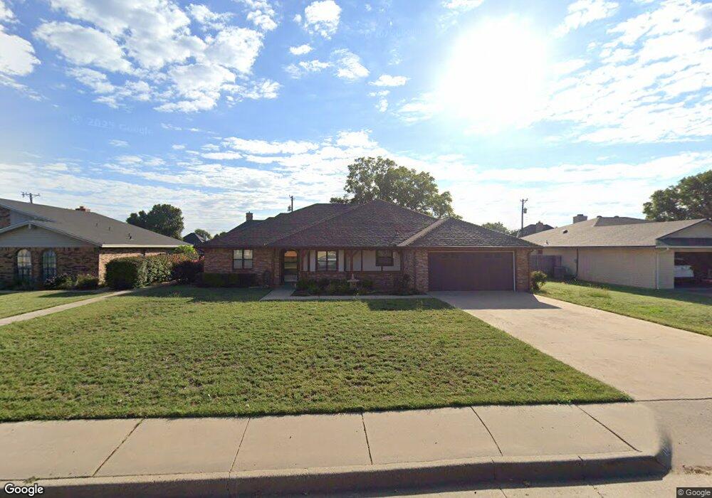 1105 Bennett Dr, Dumas, TX 79029 - photo 1