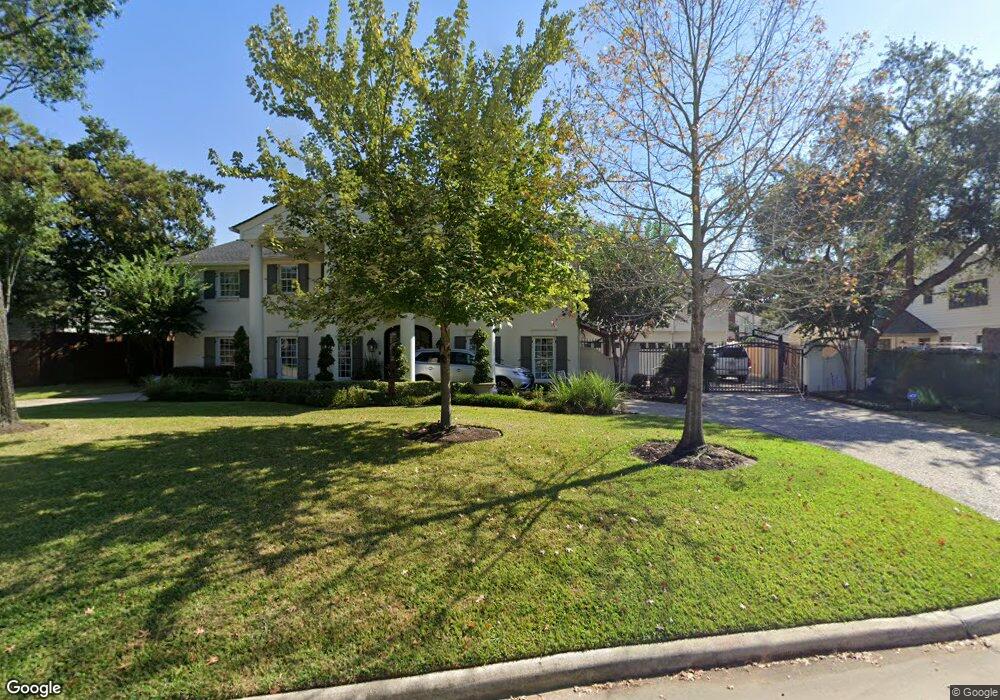 602 Stoneleigh Dr, Houston, TX 77079 - photo 1