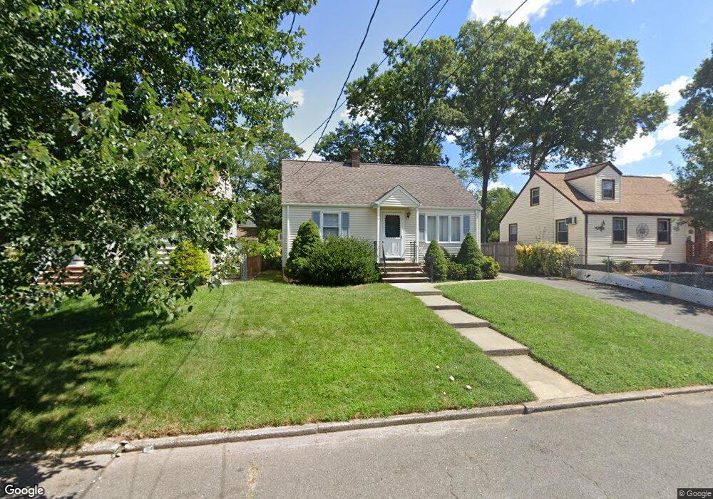 8 Fitzsimmons Ave, Middlesex, NJ 08846 - photo 1