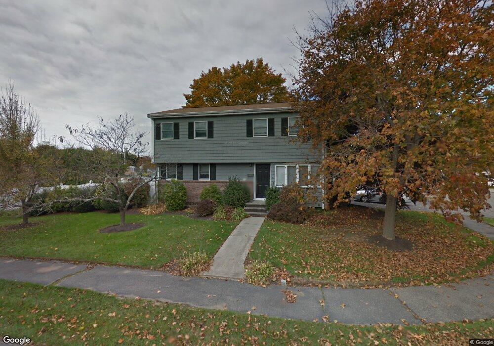 4 Robert Rd, Danvers, MA 01923 - photo 1