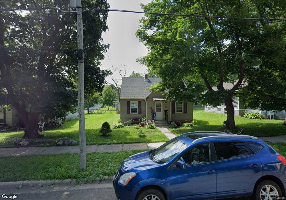 914 Lincoln Ave, Albert Lea, MN 56007 - photo 1