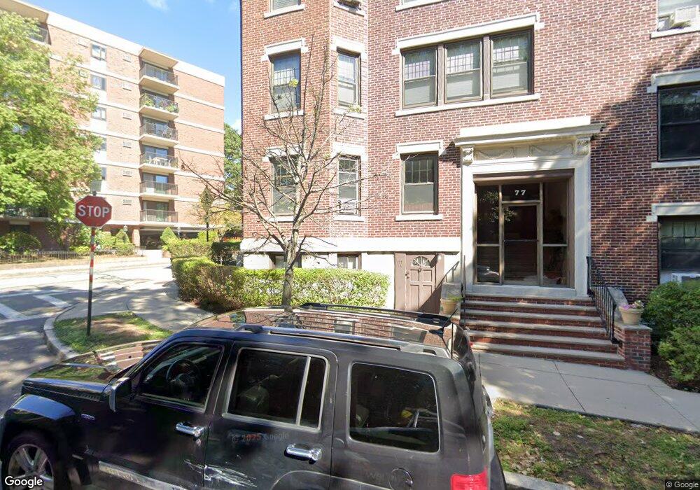 77 Parkman St unit 2, Brookline, MA 02446 - photo 1