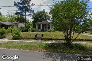 615 Hampton St, Camden, SC 29020