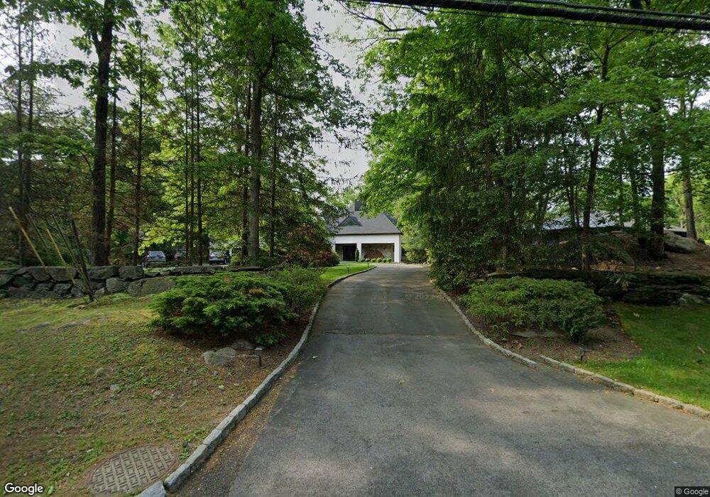 205 Polly Pk Rd, Rye, NY 10580 - photo 1