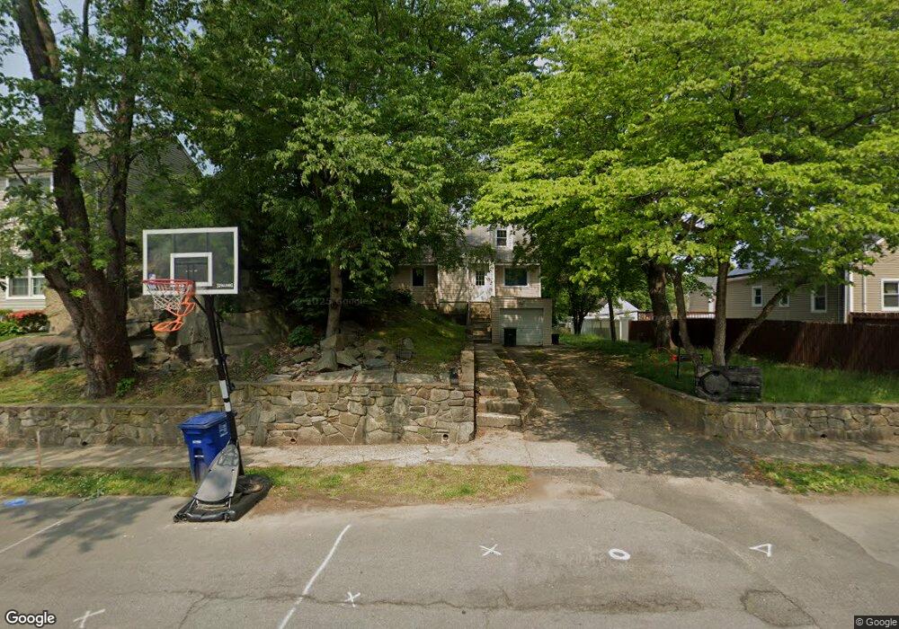 349 Roger Williams Rd, Bridgeport, CT 06610 - photo 1