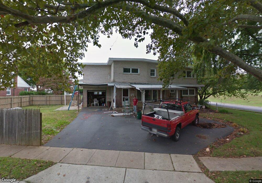 314 Amherst Ave, Reading, PA 19609 - photo 1