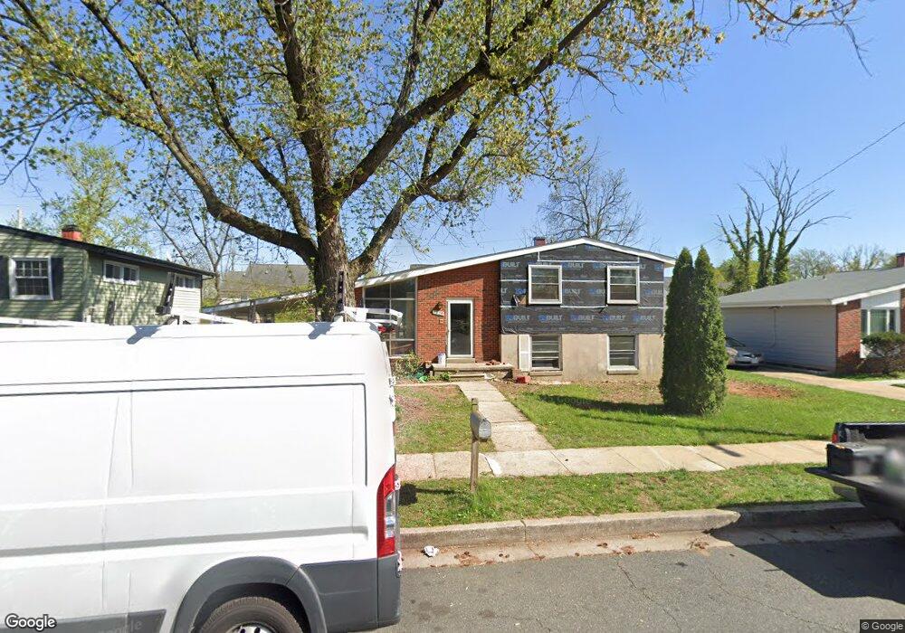 2829 Rona Rd, Gwynn Oak, MD 21207 - photo 1