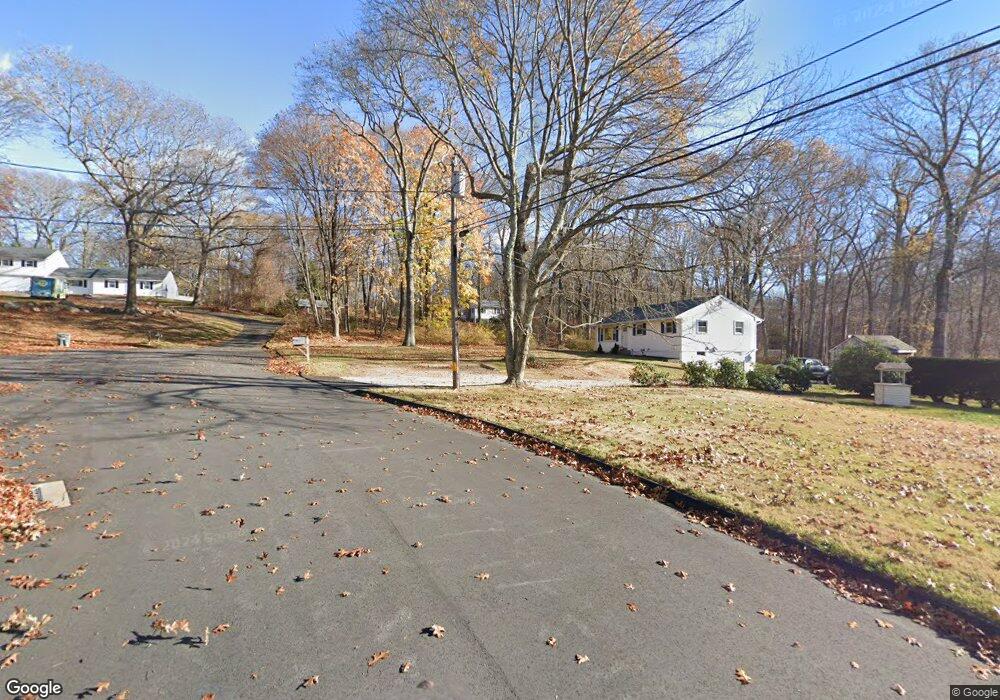 11 Cedar Ridge Rd, East Lyme, CT 06333 - photo 1