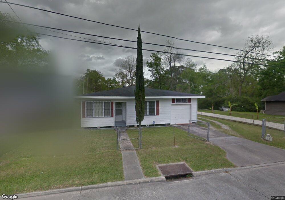 407 Albert St, Lake Charles, LA 70601 - photo 1