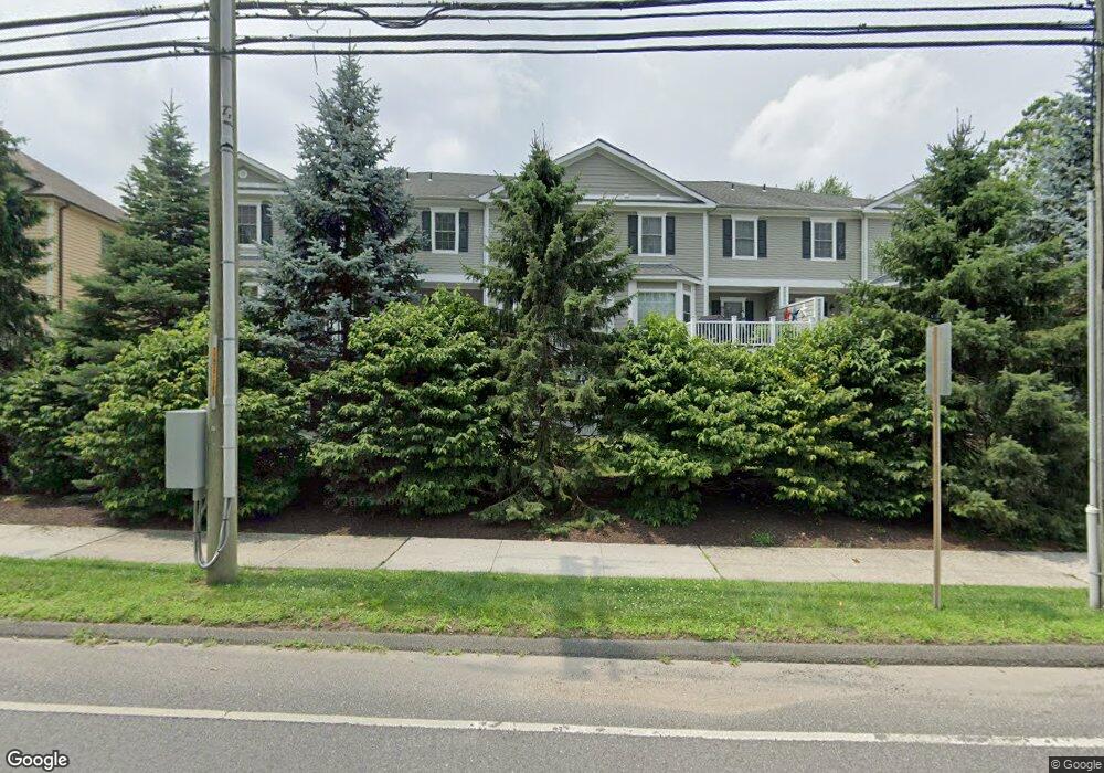 53 Grassy Plain St unit 5, Bethel, CT 06801 - photo 1