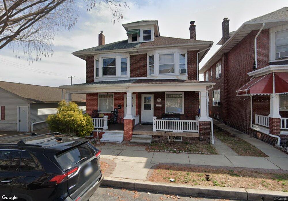 215 S 3rd Ave, Reading, PA 19611 - photo 1