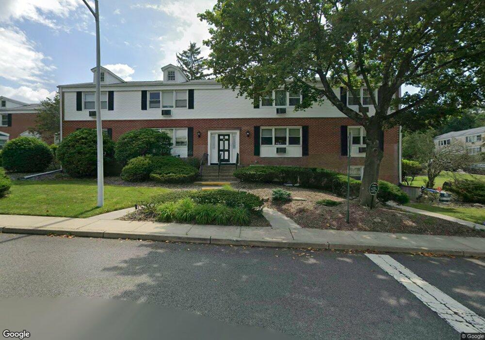 20 Bon Aire Cir unit 607, Suffern, NY 10901 - photo 1