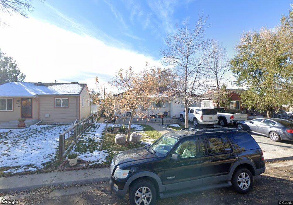 2081 Florence St, Aurora, CO 80010 - photo 1