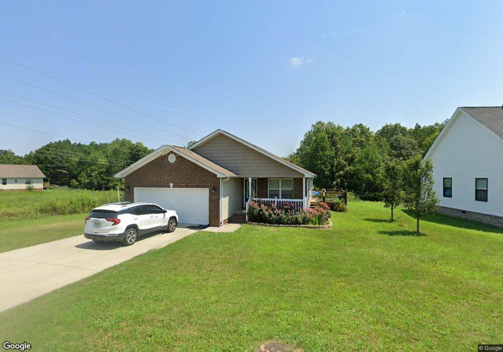 613 Bud Holland Rd, Dalton, GA 30721 - photo 1