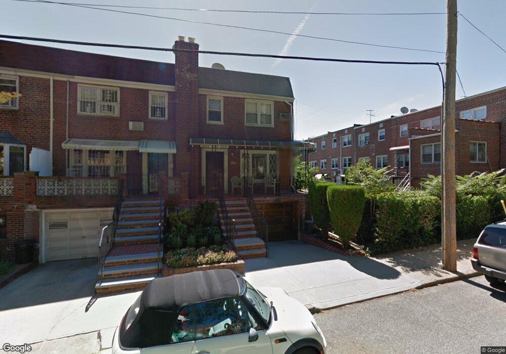 17412 68th Ave, Fresh Meadows, NY 11365 - photo 1