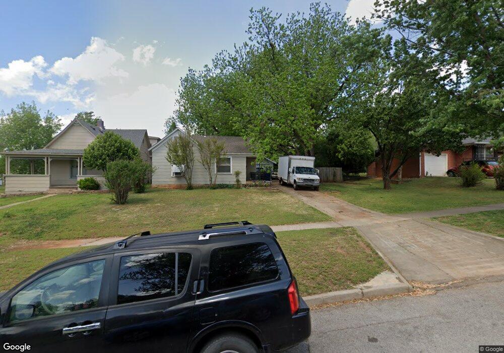 404 E Mansur Ave, Guthrie, OK 73044 - photo 1