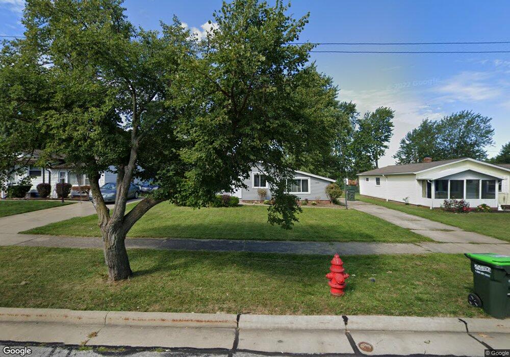 1858 Drenik Dr, Wickliffe, OH 44092 - photo 1