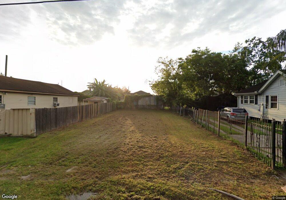 4041 Velie St, New Orleans, LA 70126 - photo 1