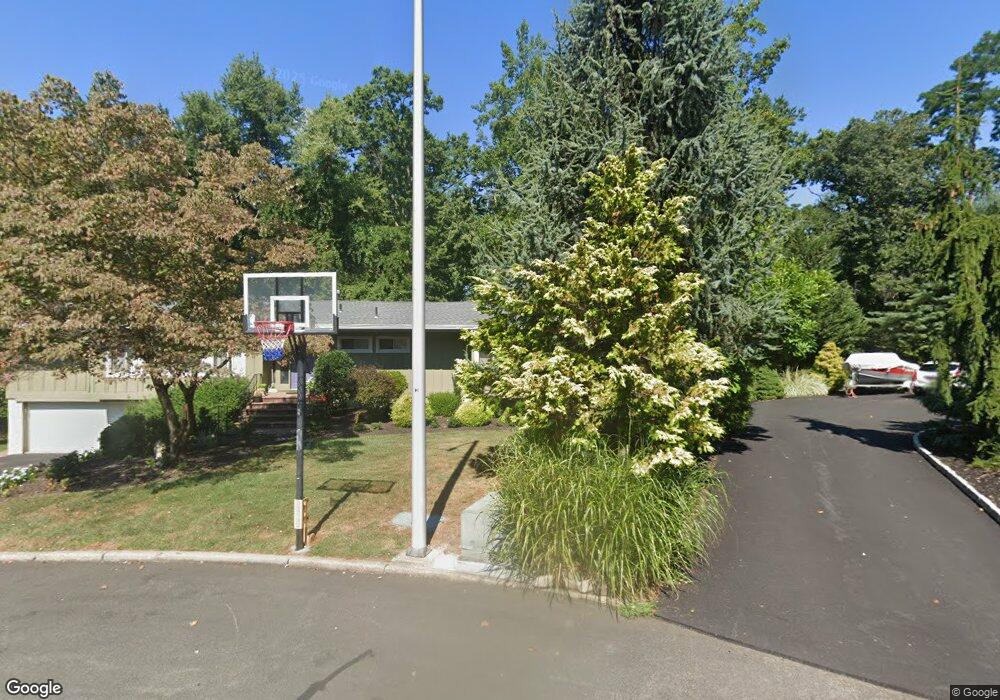 7 Anoroc Ct, Congers, NY 10920 - photo 1