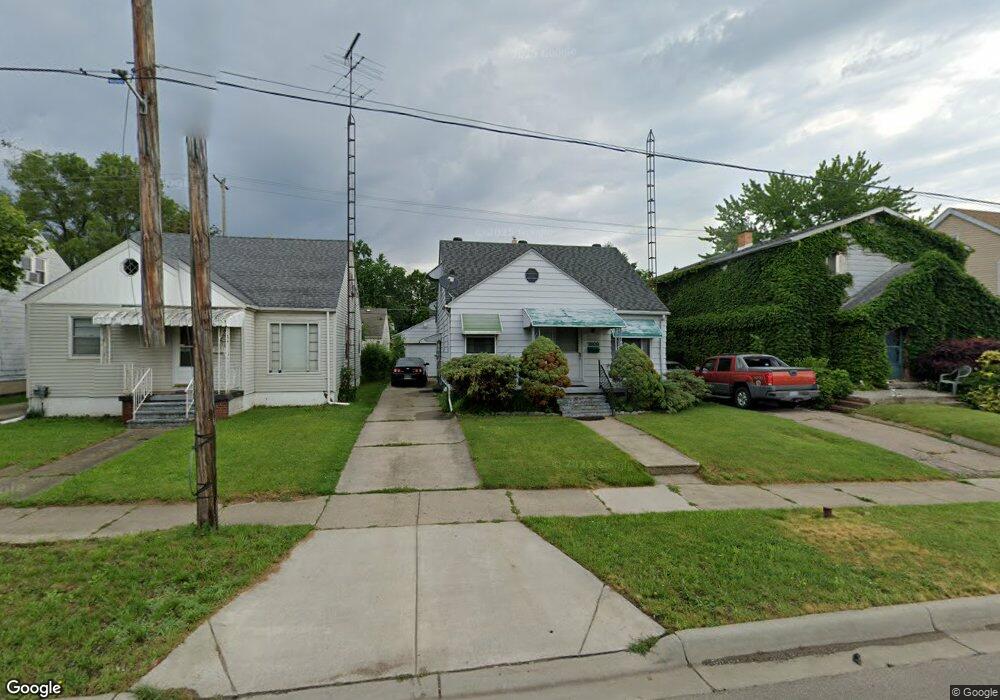 2609 E Court St, Flint, MI 48503 - photo 1