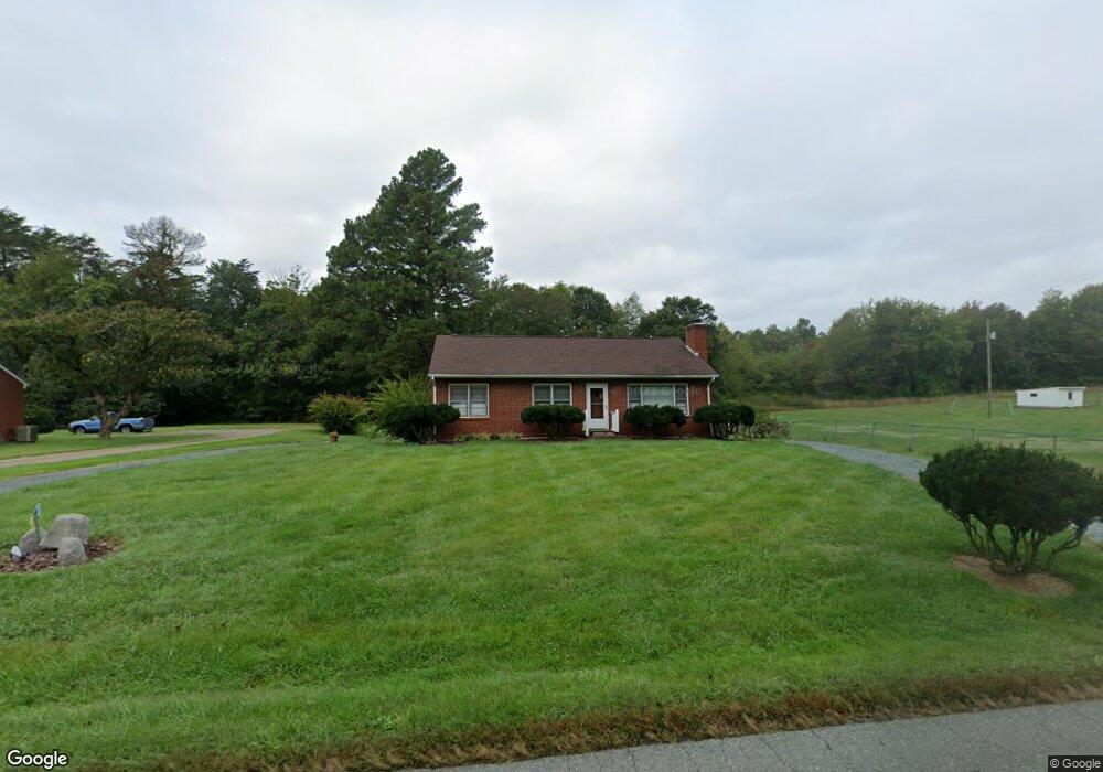 831 Bibb Store Rd, Louisa, VA 23093 - photo 1