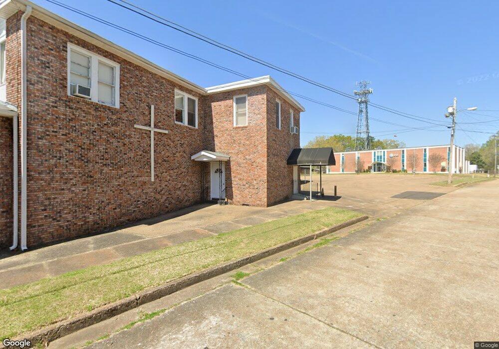 506 Maryland Ave, McComb, MS 39648 - photo 1