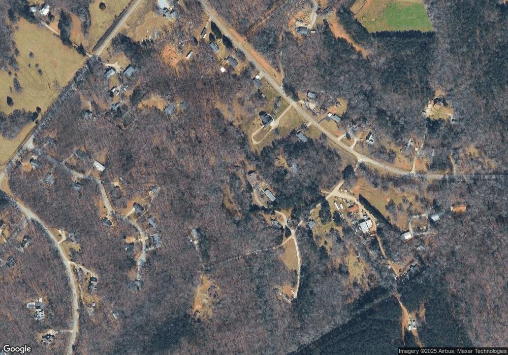 381 Travis Pless Rd, Alto, GA 30510 - photo 1