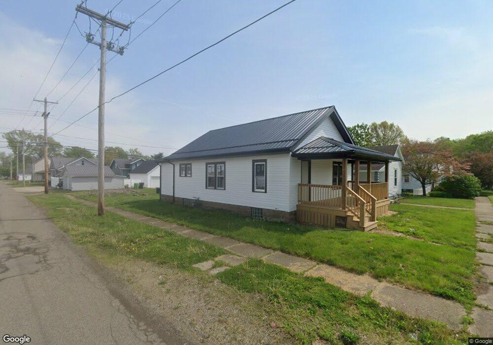 1010 Cassingham Ave, Coshocton, OH 43812 - photo 1