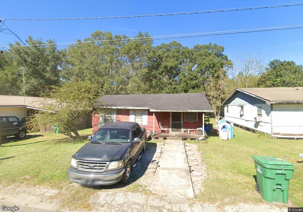 704 West St, Picayune, MS 39466 - photo 1
