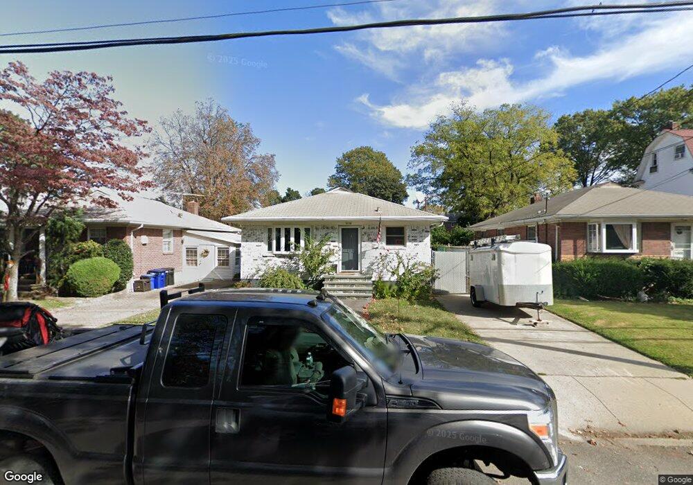 125 Davis Ave, Staten Island, NY 10310 - photo 1