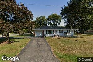 510 W Northern Row, Teutopolis, IL 62467