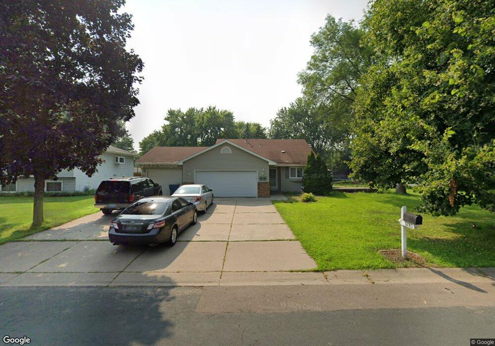 9783 Hemlock Ln N, Maple Grove, MN 55369 - photo 1