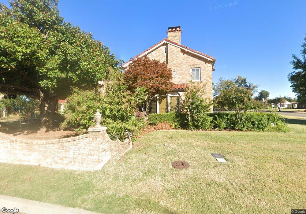 2000 N Broadway Ave, Shawnee, OK 74804 - photo 1