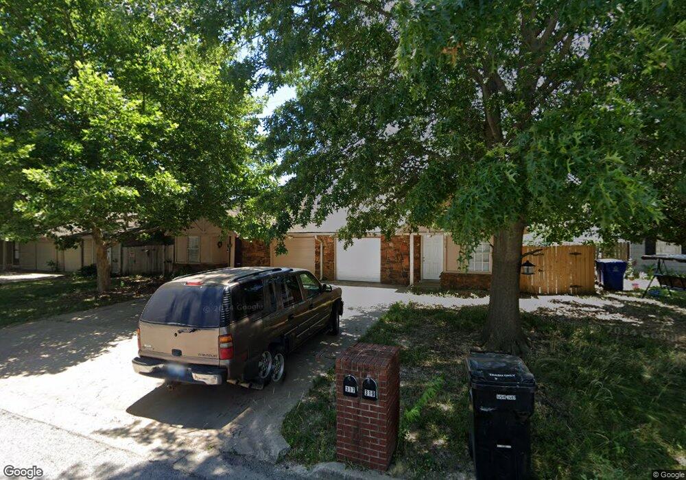 317 W Quantico St, Broken Arrow, OK 74011 - photo 1