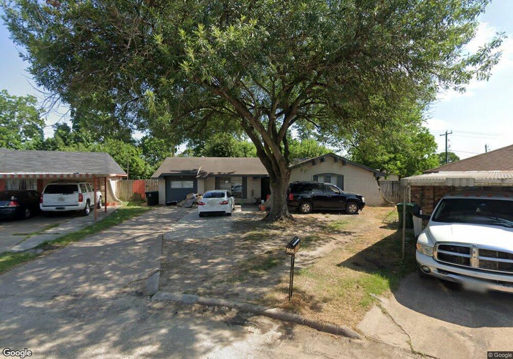 8618 Sunmoore Ct, Houston, TX 77088 - photo 1