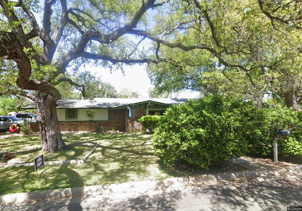 706 Dale St, San Marcos, TX 78666 - photo 1