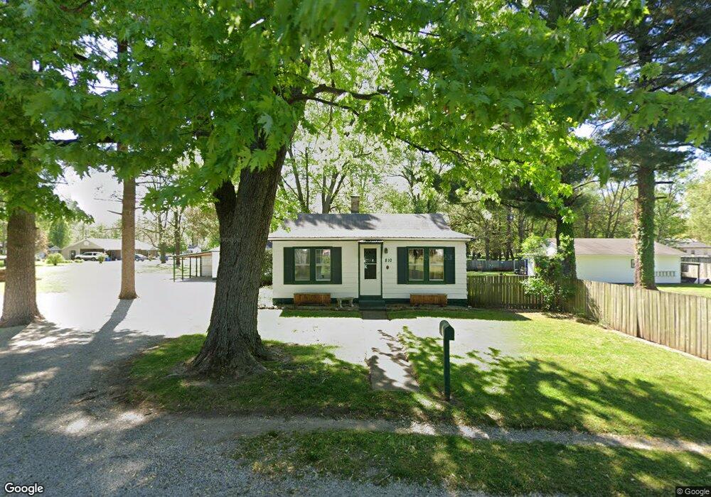 810 N 39th St, Terre Haute, IN 47803 - photo 1