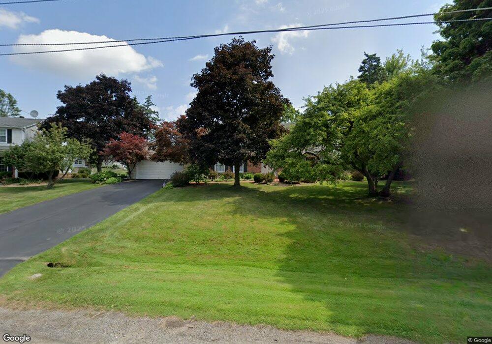 5879 Raven Rd, Bloomfield Hills, MI 48301 - photo 1