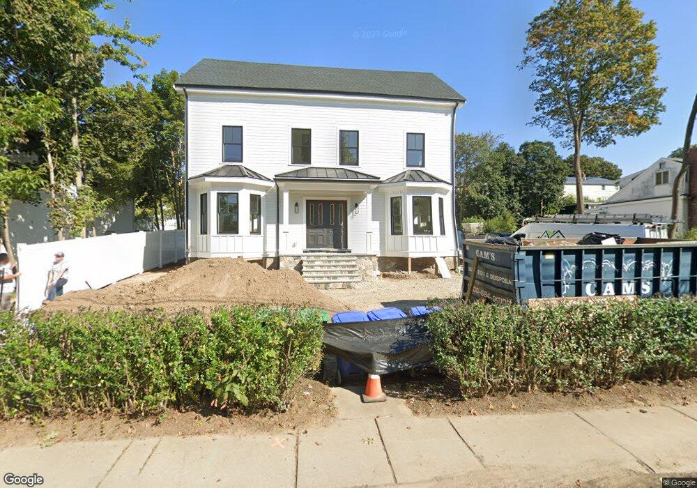 1094 Chestnut St, Newton, MA 02464 - photo 1