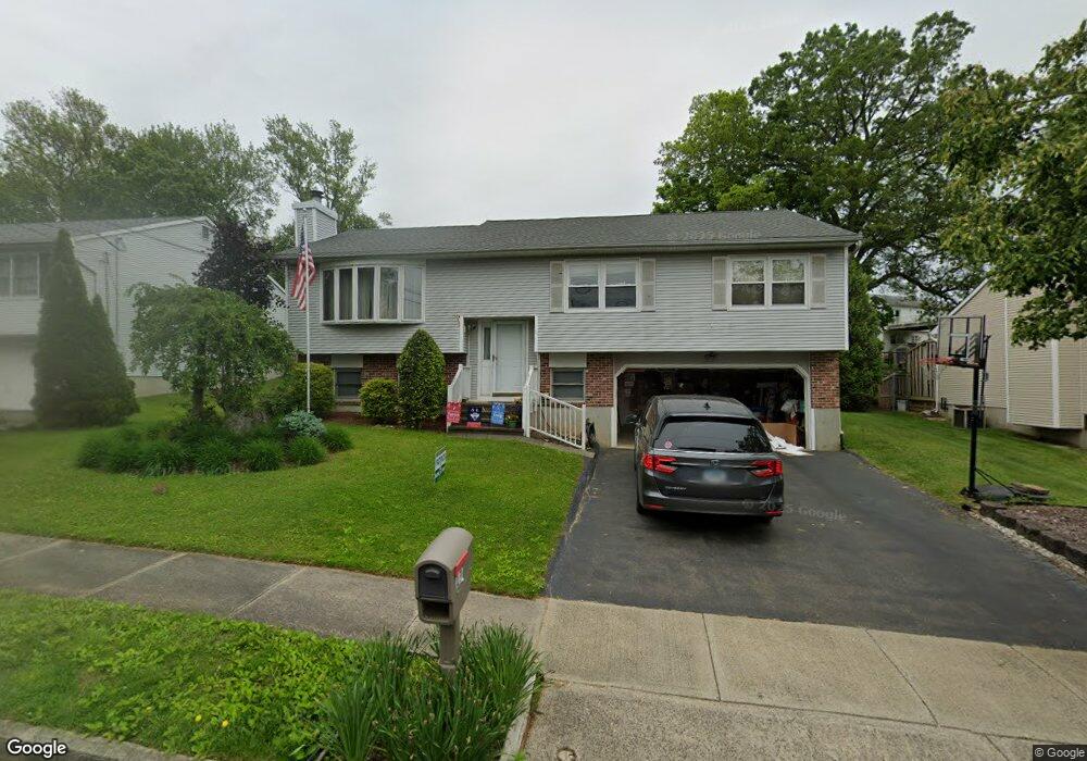 11 Spruce Peak Ln, West Haven, CT 06516 - photo 1