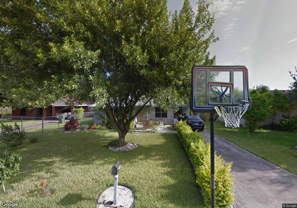 105 Becker St, Alamo, TX 78516 - photo 1