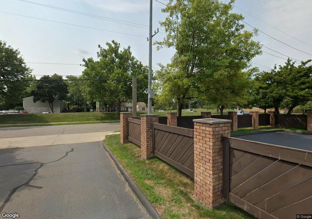 1934 Torquay Ave unit 206, Royal Oak, MI 48073 - photo 1