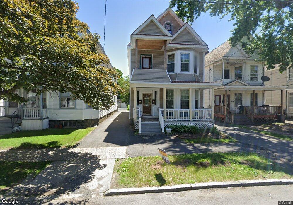 62 Mcclellan St, Schenectady, NY 12304 - photo 1