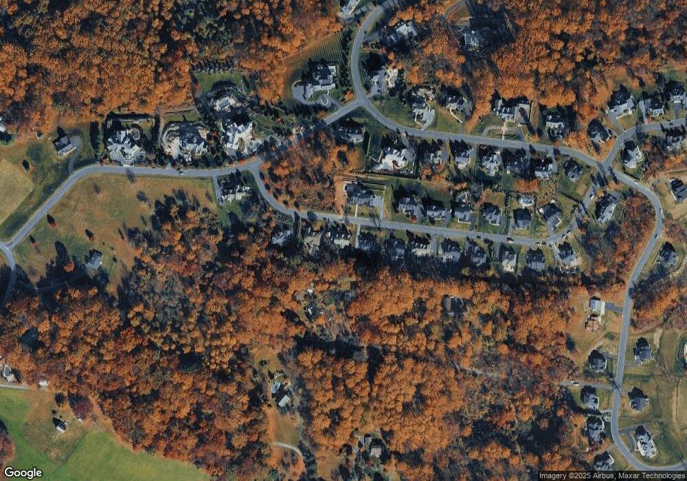 5200 Majestic Dr, Coopersburg, PA 18036 - photo 1