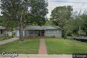 415 E Glenview Place, Neosho, MO 64850